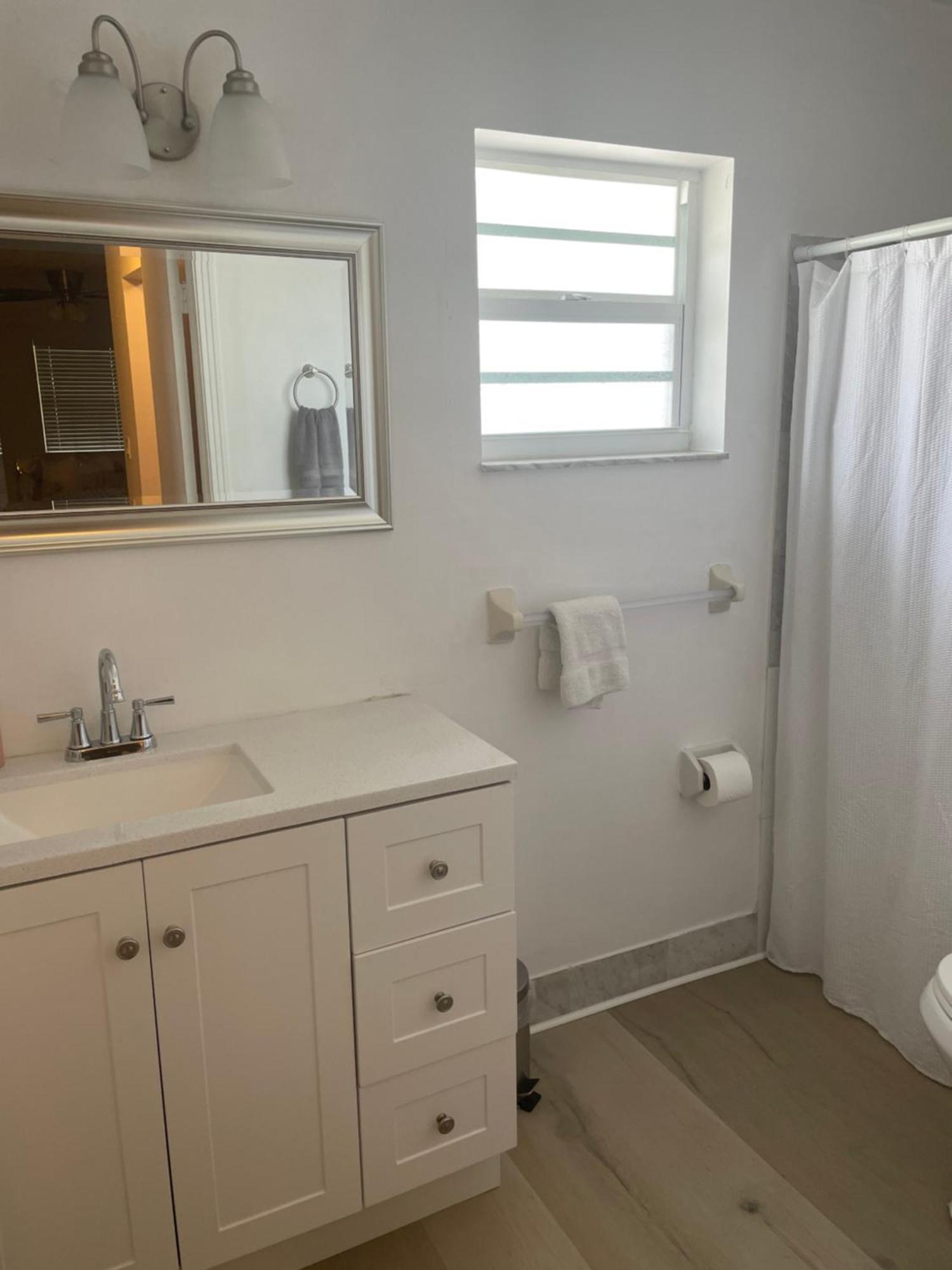 Cozy Downtown Apartments On Water فورت لودرديل المظهر الخارجي الصورة