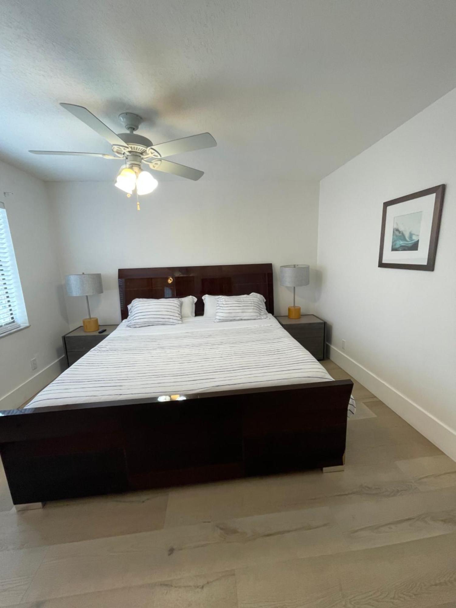 Cozy Downtown Apartments On Water فورت لودرديل المظهر الخارجي الصورة